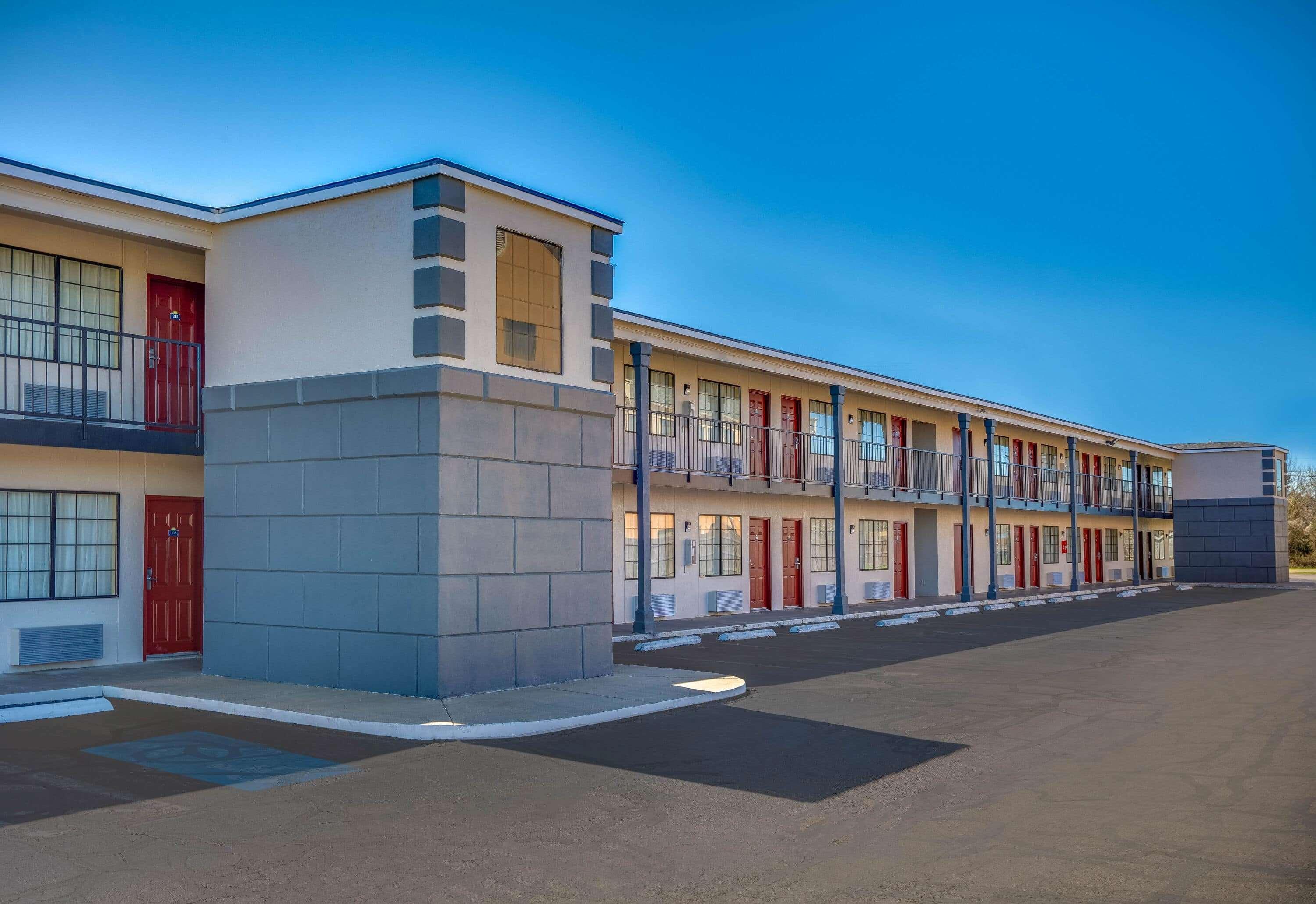 Days Inn By Wyndham Waco Near Downtown University Ngoại thất bức ảnh